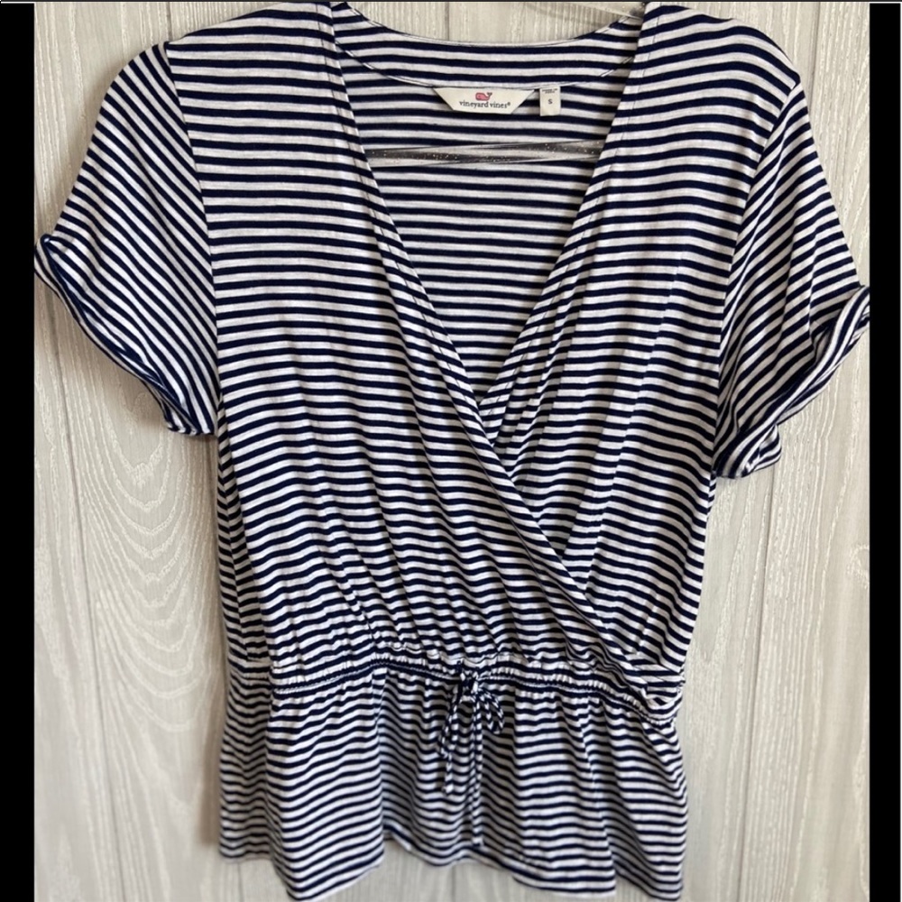 Vineyard Vines Top Size Small Stripe Top
